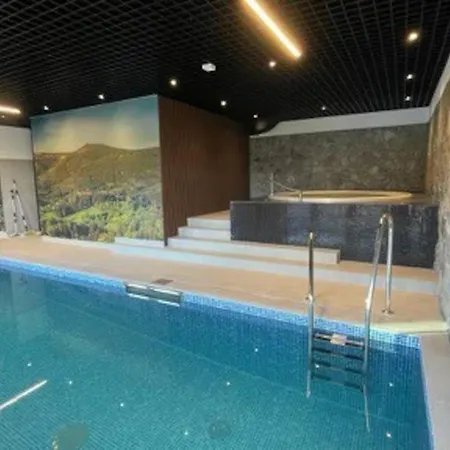 Apartamento C4 Podgrzewany Basen Sauna, Nowy Revist Szklarska