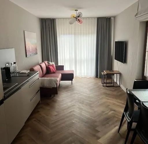 C4 Podgrzewany Basen Sauna, Nowy Revist Szklarska شقة